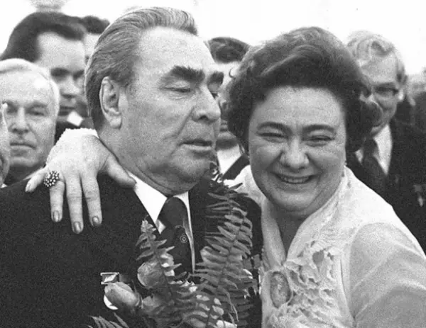Галина Брежнева с отцом
