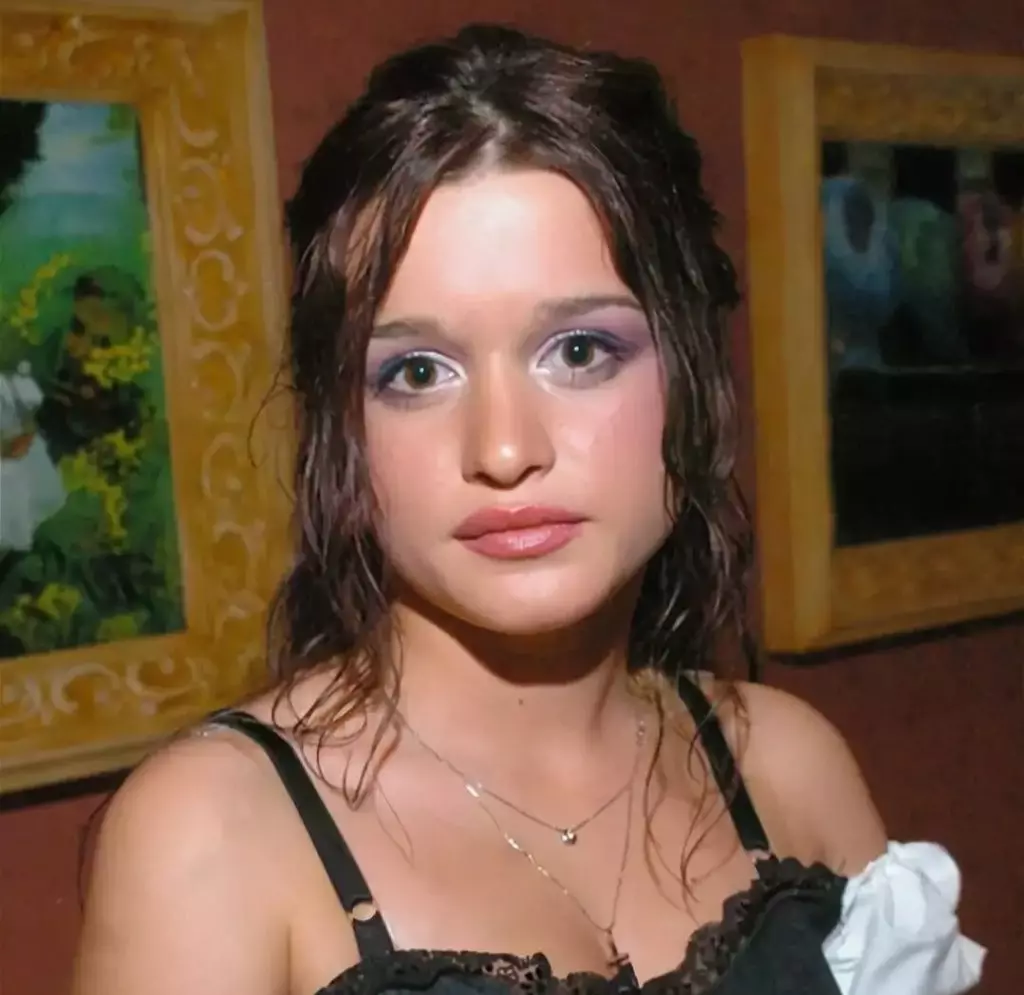 Ксения Бородина 2004