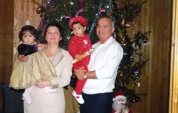 Гульнара Каримова в детстве с семьёй