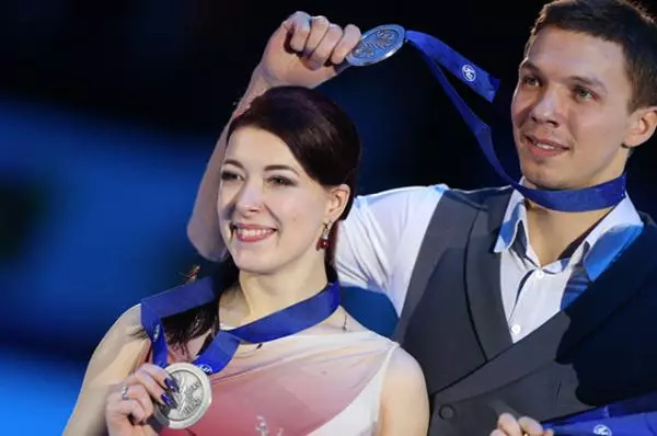 Екатерина Боброва и Дмитрий Соловьев - серебрянные призеры ЧМ в Корее 2018