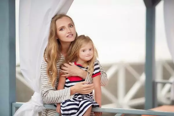 На фото: Ирина с дочерью Машенькой