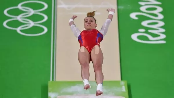 Мария Пасека прыгает на олимпиаде в Рио